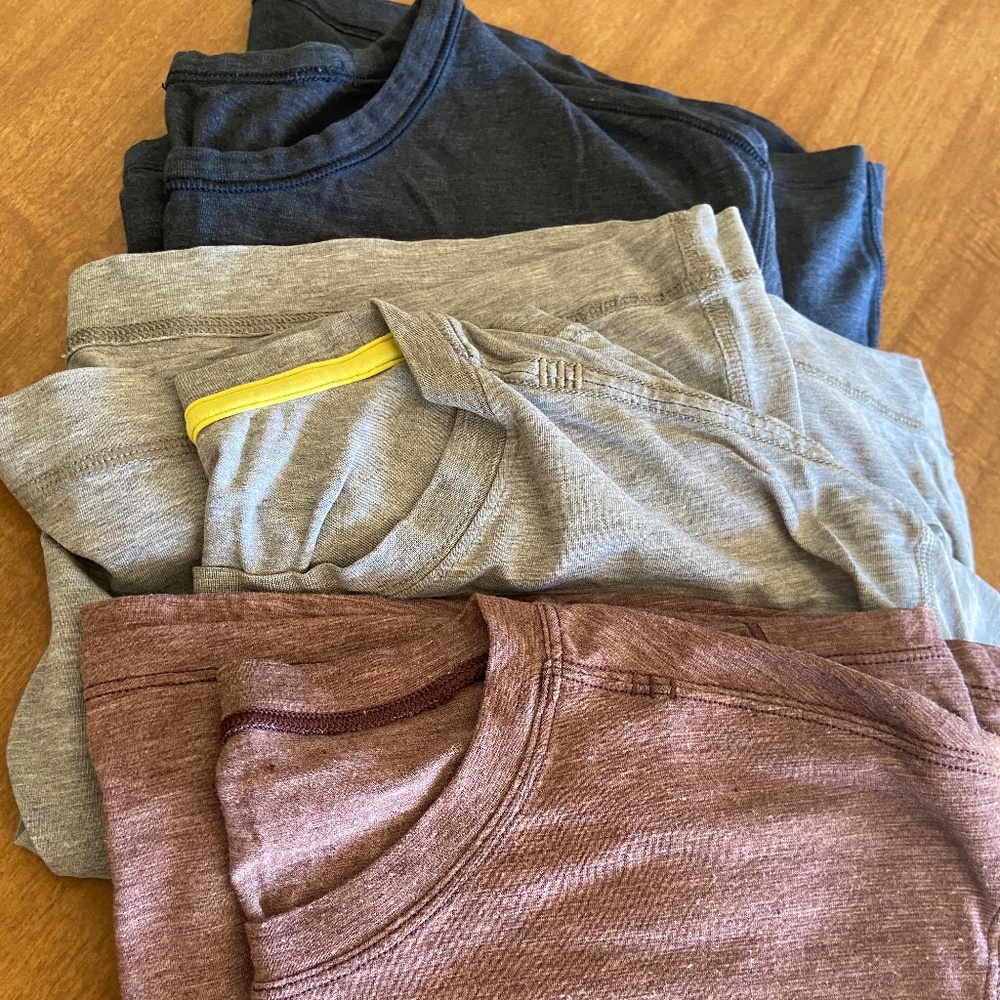 Lululemon 5-Year Basic tee Bundle sizes: XL-L